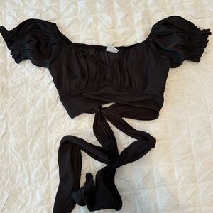 Selfie Leslie Black Tie Back Off the Shoulder Crop Top